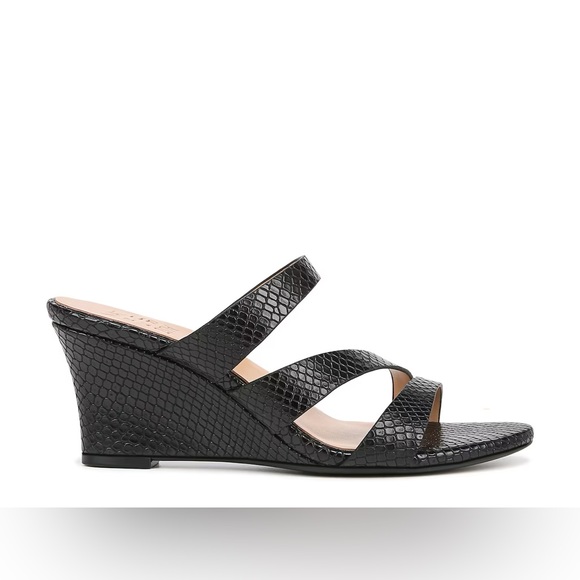 NWT: Naturalizer Breona Black - Picture 2 of 8